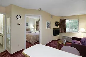 Extended America - Charleston - Airport Hotel 2*