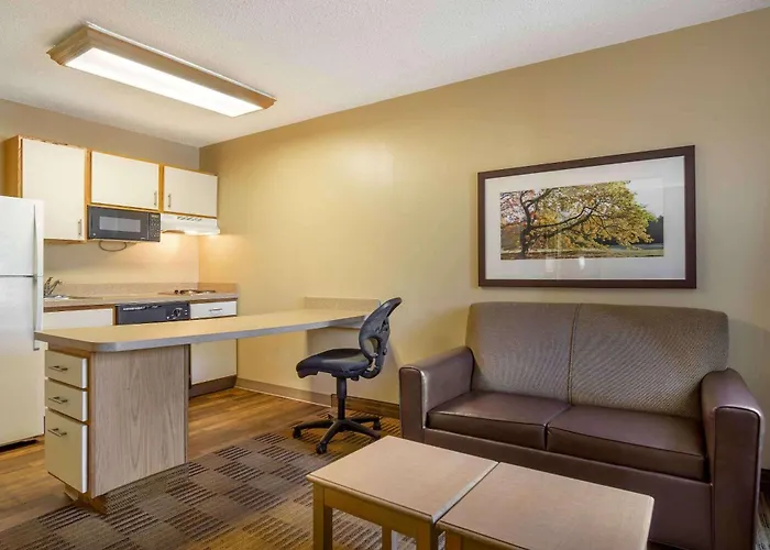 Extended America - Charleston - Airport North Charleston