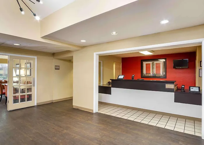 Extended America - Charleston - Airport